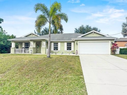 2027 34th St, Cape Coral, FL 33909-3359