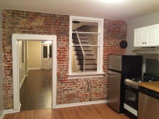 62 Franklin St, West Amwell NJ  08530-1856 exterior