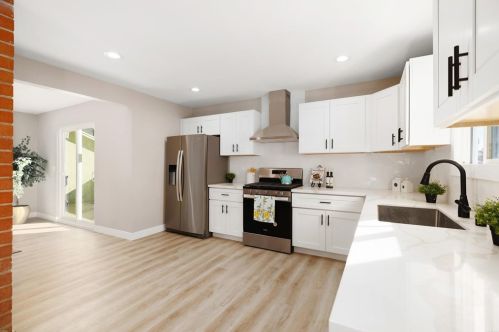 7504 Gribble St, San Diego CA  92114-6013 exterior