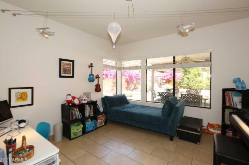 9542 Dreyfus Pl, Scottsdale AZ  85260-4301 exterior