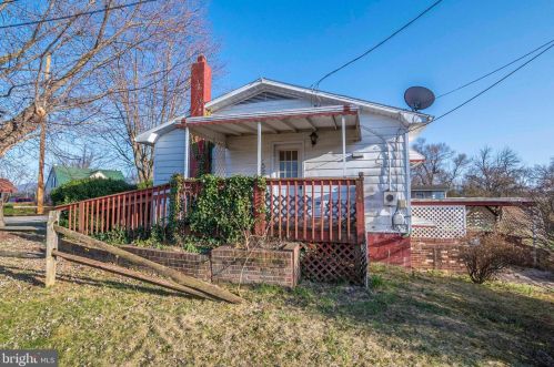 129 Bixlers Ferry Rd, Richmond National Battlefiel VA  22835-1803 exterior