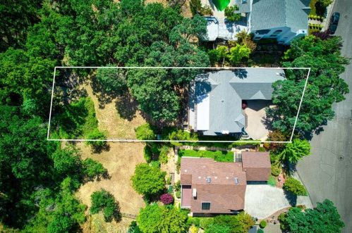 1055 Page Dr, Lakeport CA  95453-3421 exterior