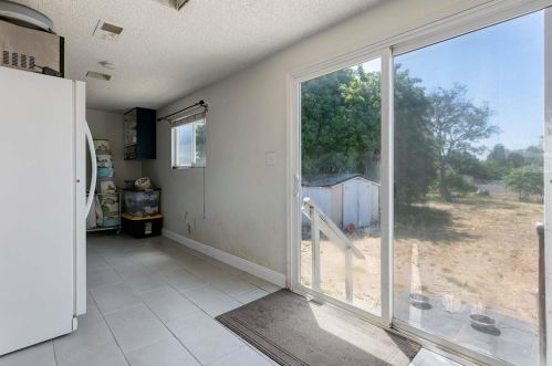 6969 Tower St, La Mesa CA  91942-4527 exterior