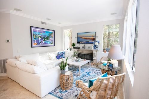 1 Belfort, Newport Beach CA  92657-1075 exterior