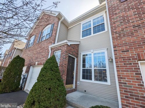 55 Dispatch Dr, Washington Crossing, PA 18977-1164