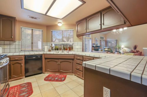 2308 Grouse Crossing Way, Modesto CA  95355-9216 exterior