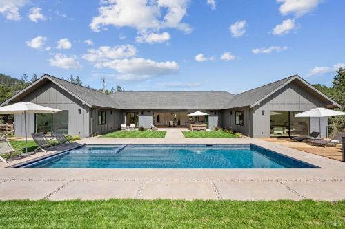 1920 Lawndale Rd, Santa Rosa, CA 95452-9069