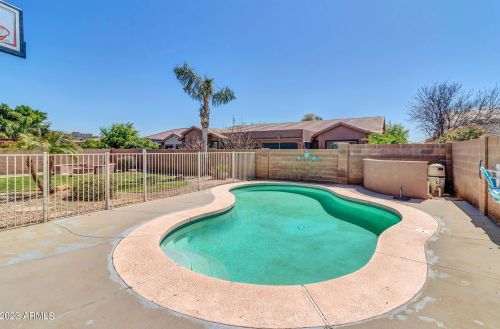 14221 Poinsettia Dr, Sun City AZ  85379-4910 exterior