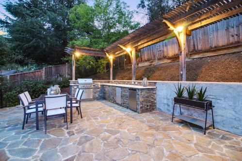 732 Colleen Dr, San Jose CA 95123-4608 exterior