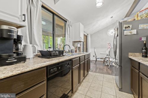 4303 Lakeview Pkwy, Locust Grove VA  22508-5515 exterior