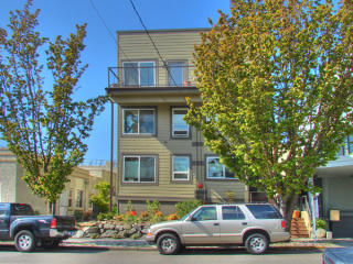 440 73rd St, Seattle, WA 98117-4927