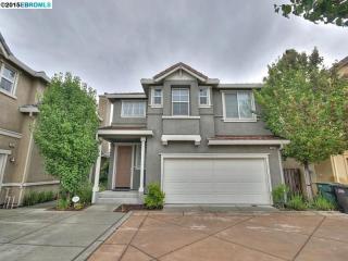 229 Kapalua Bay Cir, West Pittsburg CA  94565-7903 exterior