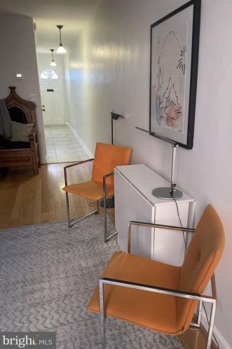 1574 33rd St, Washington DC  20007-2751 exterior