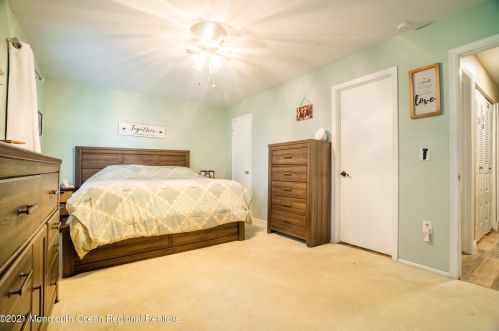 88 Rita Ln, Jackson Twp NJ  08527-2367 exterior