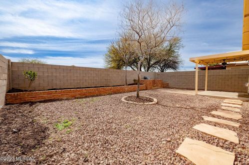 7864 Lauder St, Tucson AZ  85747-9264 exterior