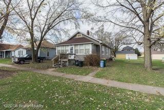 508 Court St, Adel, IA 50003-1501