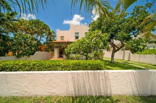 333 Pilgrim Rd, West Palm Beach, FL 33405-3266