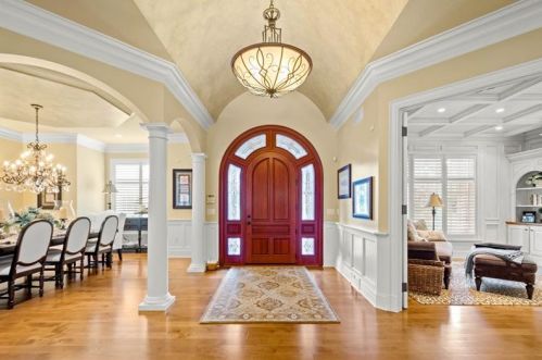4034 Arhaus Dr, Hermitage, PA 16148-3266
