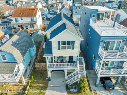 25 Miller St, Monmouth Hills NJ  07732-1751 exterior