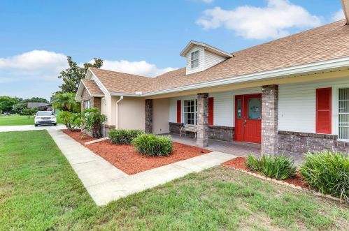 1301 Hidden Creek Ct, Winter Haven, FL 33880-5028