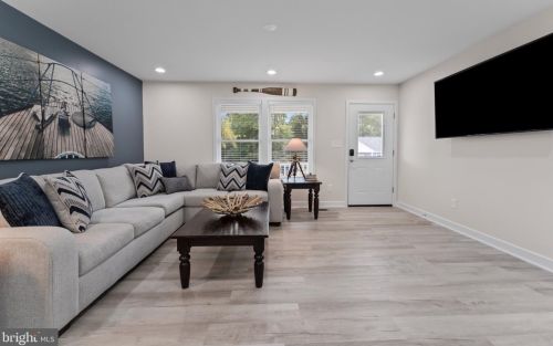 825 Glebe Rd, Montross VA  22520-4003 exterior