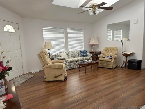 5232 Don Valdez Dr, Carlsbad CA  92010-3953 exterior