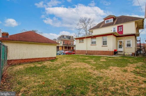 601 Main St, Norristown, PA 19401-5168