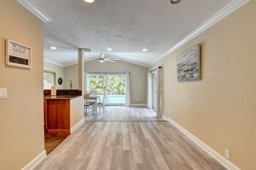 2786 Dunlin Rd, Delray Beach FL  33444-1008 exterior