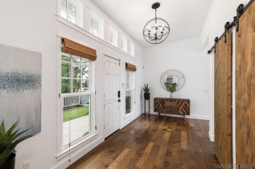 683 Glenmont Dr, Solana Beach CA  92075-1313 exterior