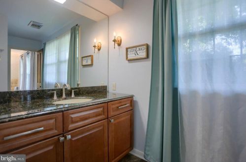 540 Devon Rd, Camp Hill PA  17011-2122 exterior