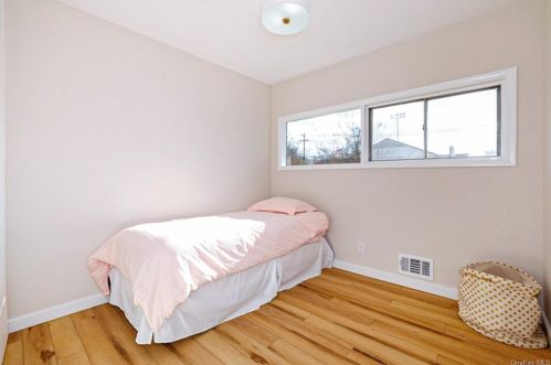 2603 Mercer Ct, Yorktown Hgts NY  10598-3103 exterior