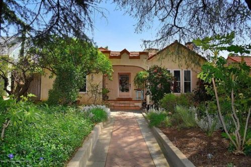 2262 Navarro Ave, Altadena, CA 91001-5614