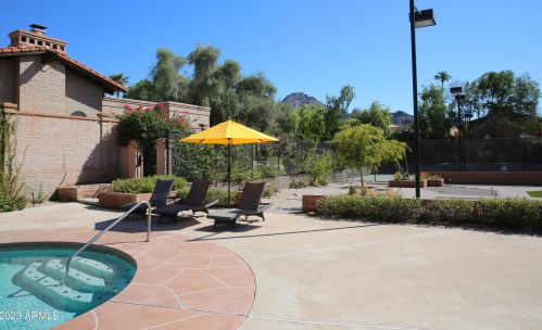 6839 17 Pl, Phoenix AZ 85086-5706 exterior