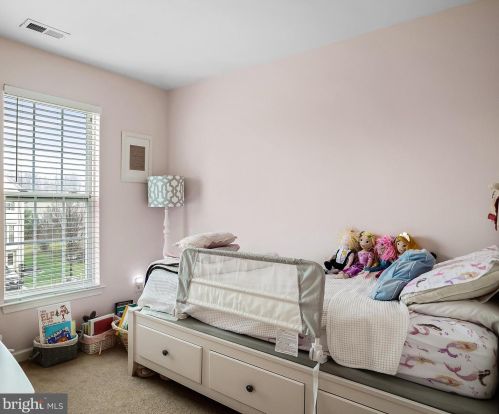 129 South Ave, Swedesboro NJ  08085-1693 exterior