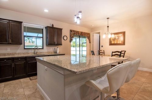 3754 6th Ave, Cape Coral FL  33904-5203 exterior