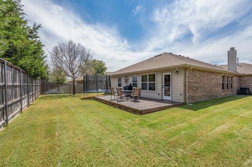 4020 Lone Star Ln, Denton TX  76210-3499 exterior