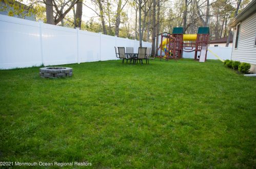 1162 Cecil Ct, Lakewood NJ  08701-5865 exterior