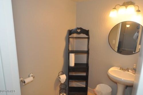 15847 26th Ave, Phoenix AZ  85023-4120 exterior