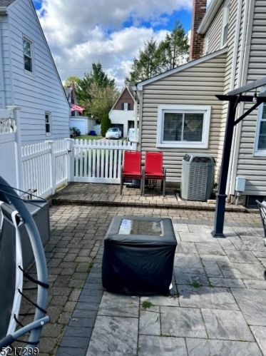 16 Haines Dr, Bloomfield NJ  07003-2906 exterior