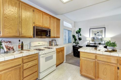 664 Diamond Glen Cir, Folsom CA  95630-3168 exterior