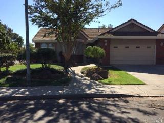 310 Niemann St, Winters, CA 95694-2313