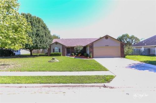 3008 Rutile Dr, Fayetteville, AR 72704-5628