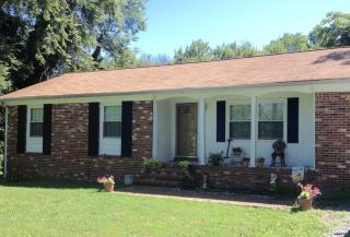 12017 Dickinson Dr, Fredericksburg VA  22407-6579 exterior