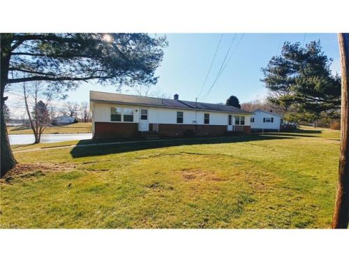 519 Mishler Rd, Mogadore, OH 44260-9542