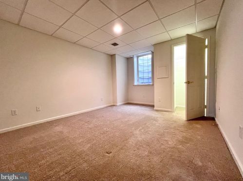 71 Keswick Dr, Navy Sup Dpt PA 17050-7917 exterior