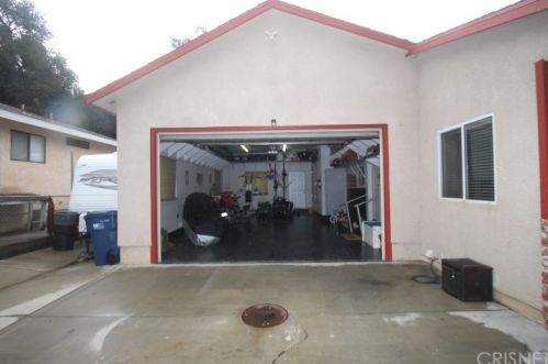 15928 Spunky Canyon Rd, Santa Clarita, CA 91390-4907