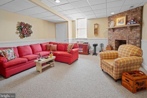 17 Nicole Ct, Auburn NJ 08085-3448 exterior