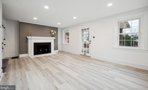 156 Edgemont Ave, Ardmore PA  19003-3111 exterior