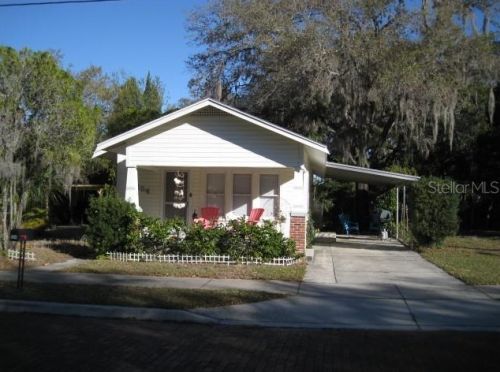 154 Read St, Tarpon Springs, FL 34689-3240