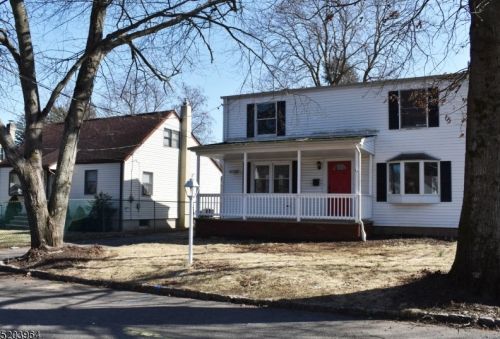 9 Cedar St, Lincoln Park, NJ 07035-2409